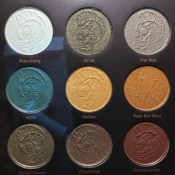 NOMAD Cosmetics Berlin Underground 15 Eyeshadows - Picture 5 of 8